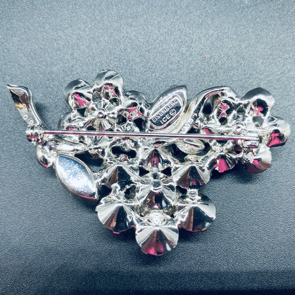 Eisenberg Ice Rhinestone Brooch 1940’s or 50’s. Mid century - Picture 4 of 4